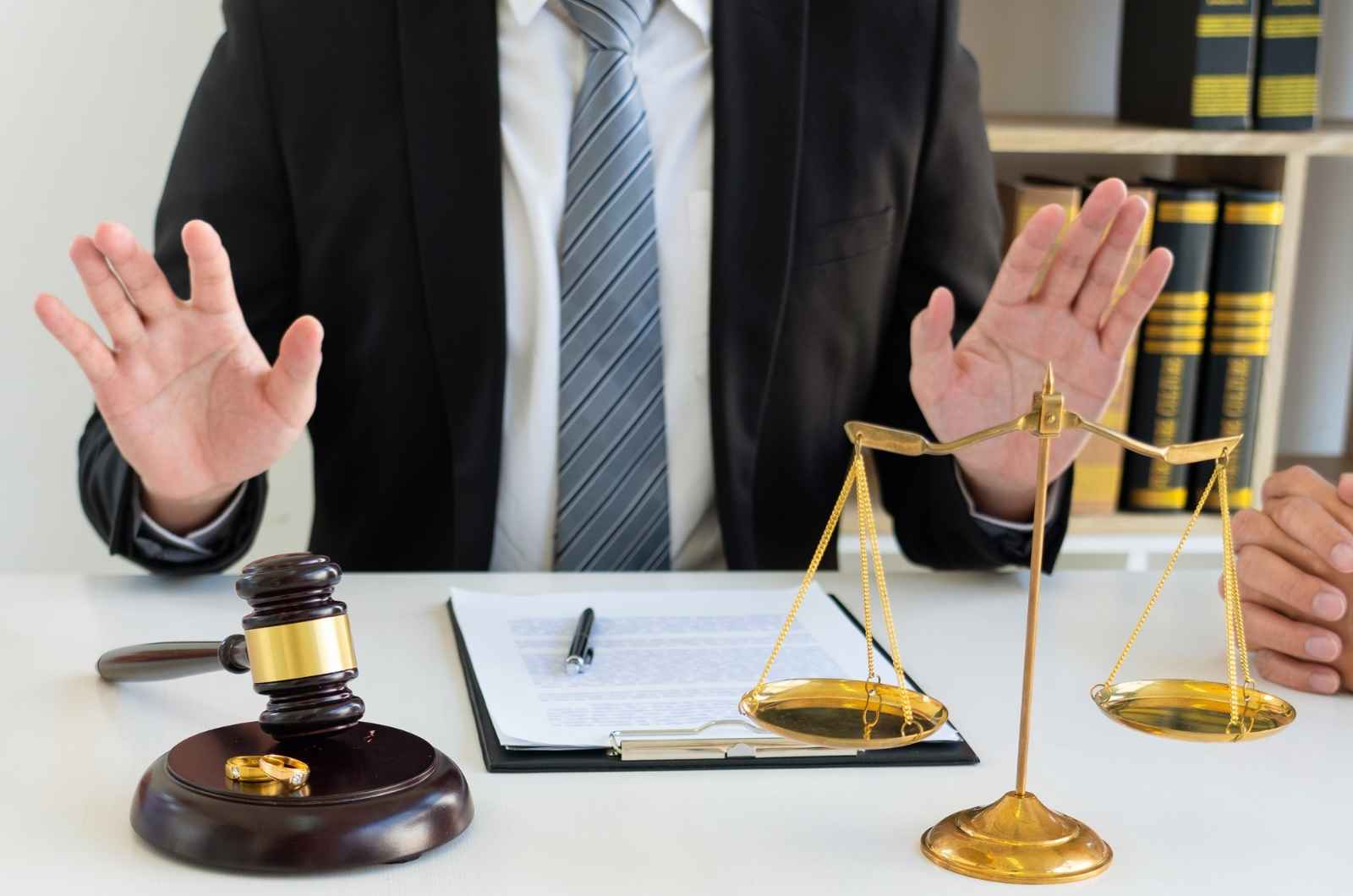 ניווט בגירושין: מדוע ייצוג משפטי חיוני